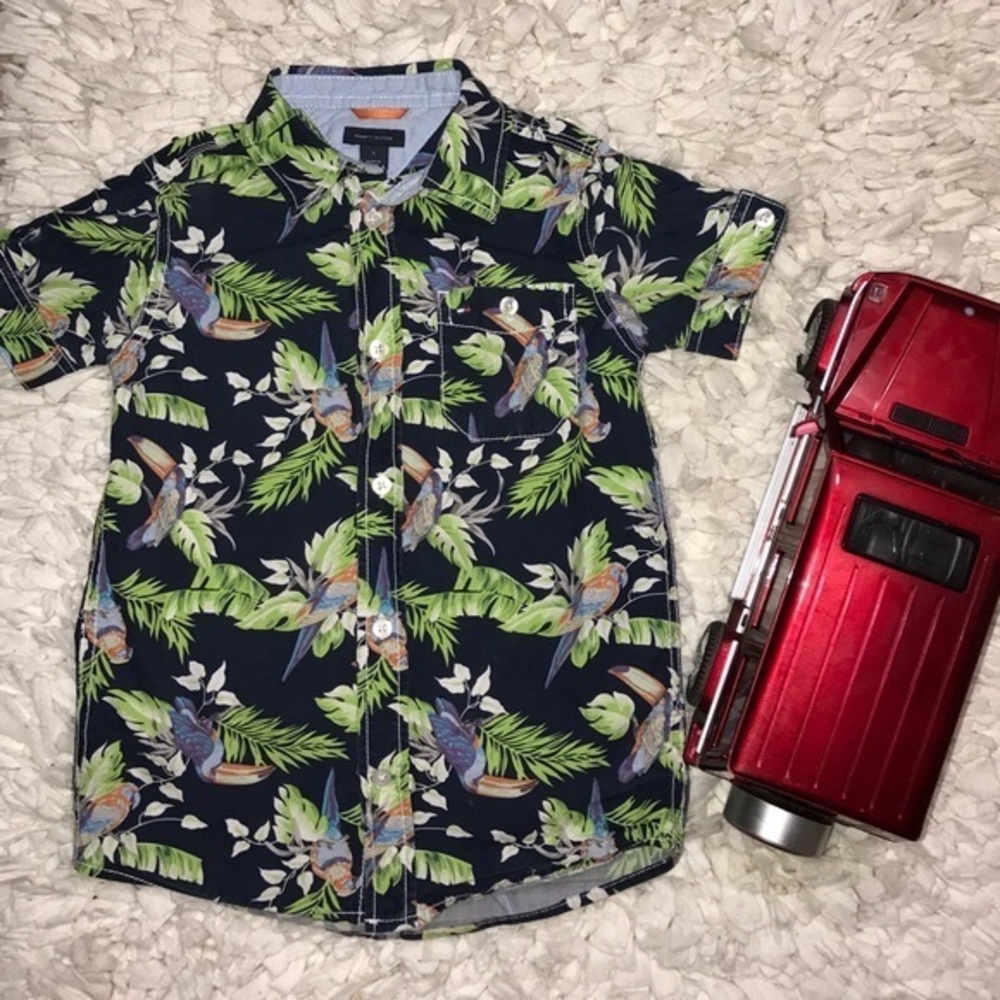 Tommy Hilfiger button down shirt